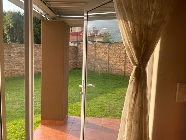 Townhouse For Sale in Meredale, Johannesburg