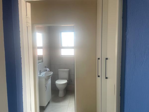 Apartment / Flat For Rent in Protea Glen Ext, Soweto